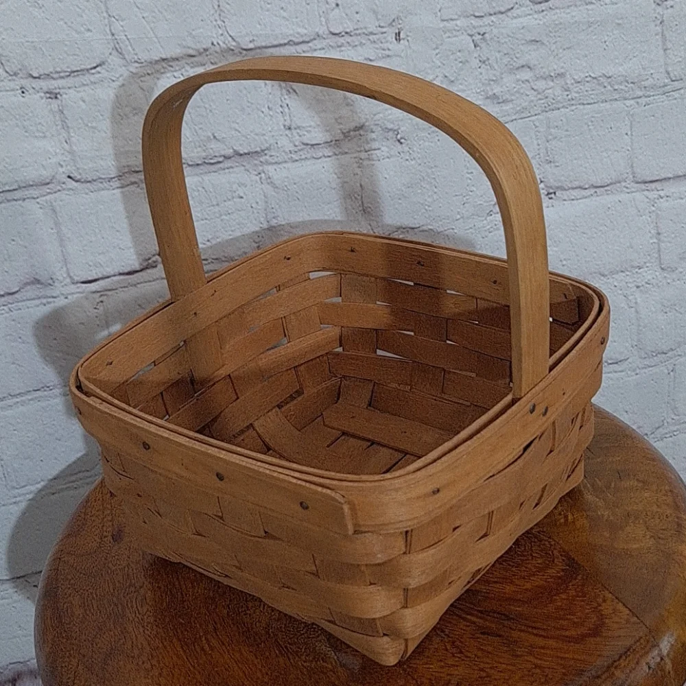 Longaberger Medium Square Handled Egg Basket